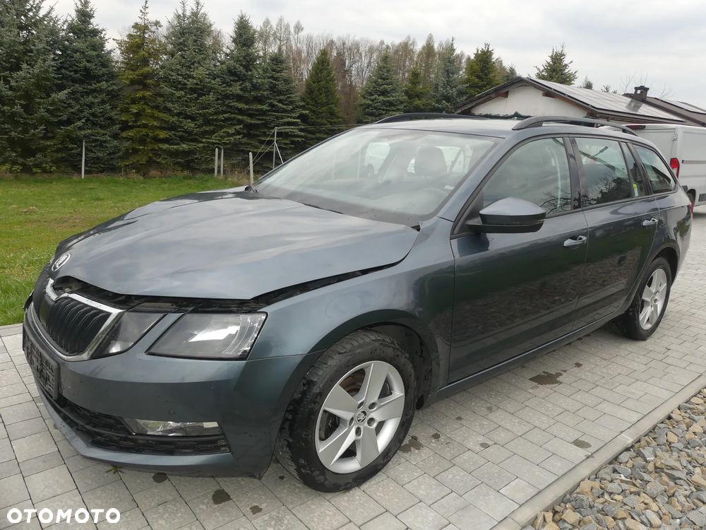 Skoda Octavia 1.6 TDI SCR Style - 2