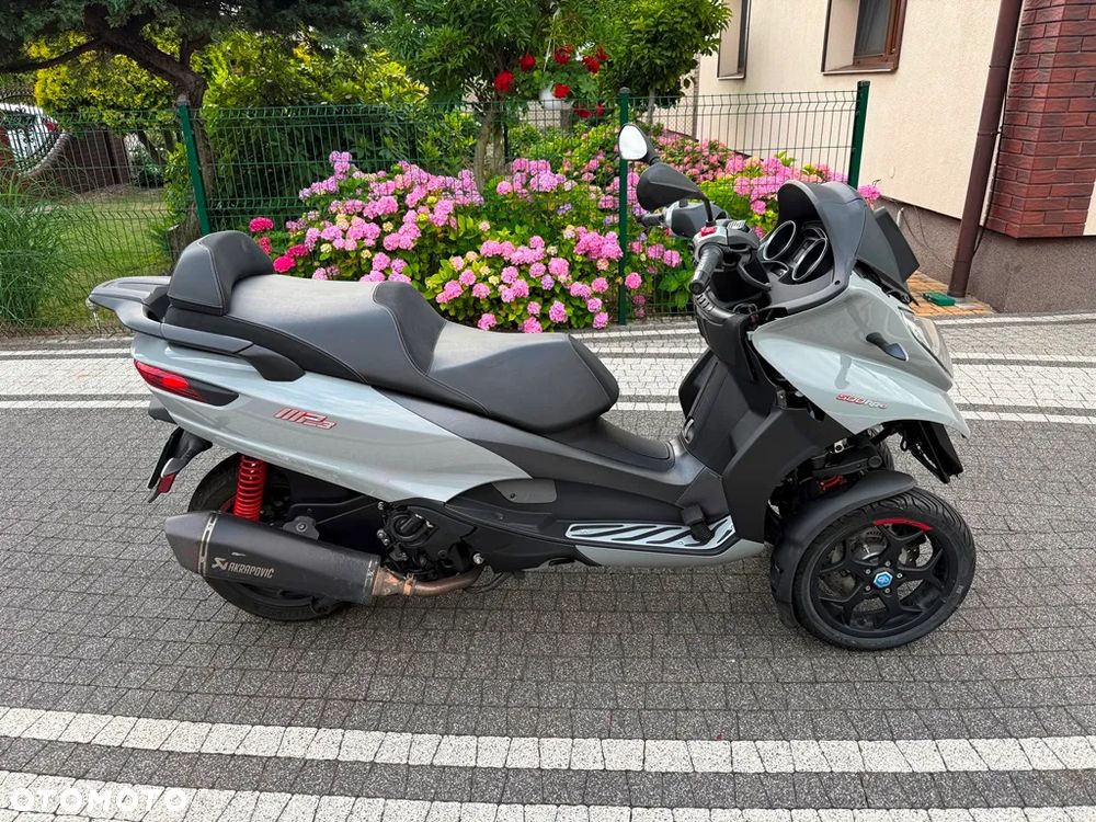 Piaggio MP-3 - 6