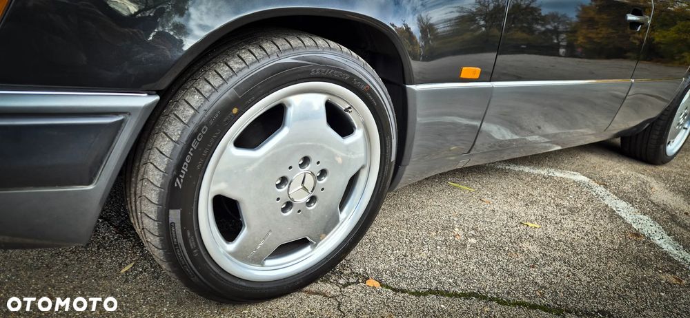 Mercedes-Benz W124 (1984-1993) - 17