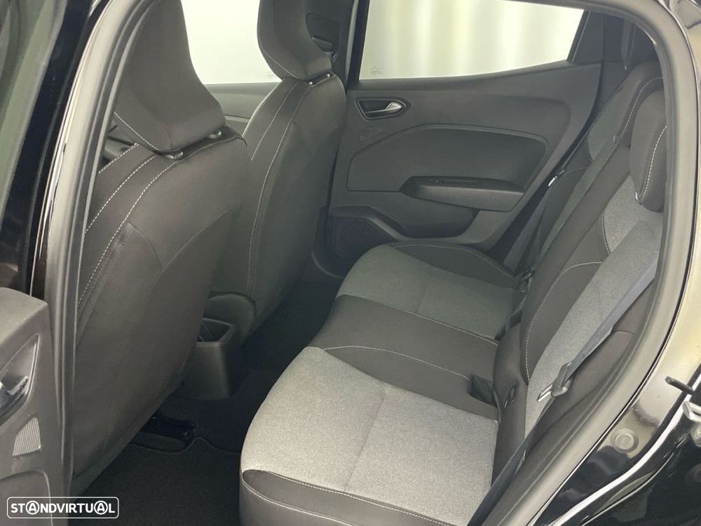 Renault Clio 1.0 TCe Evolution - 12