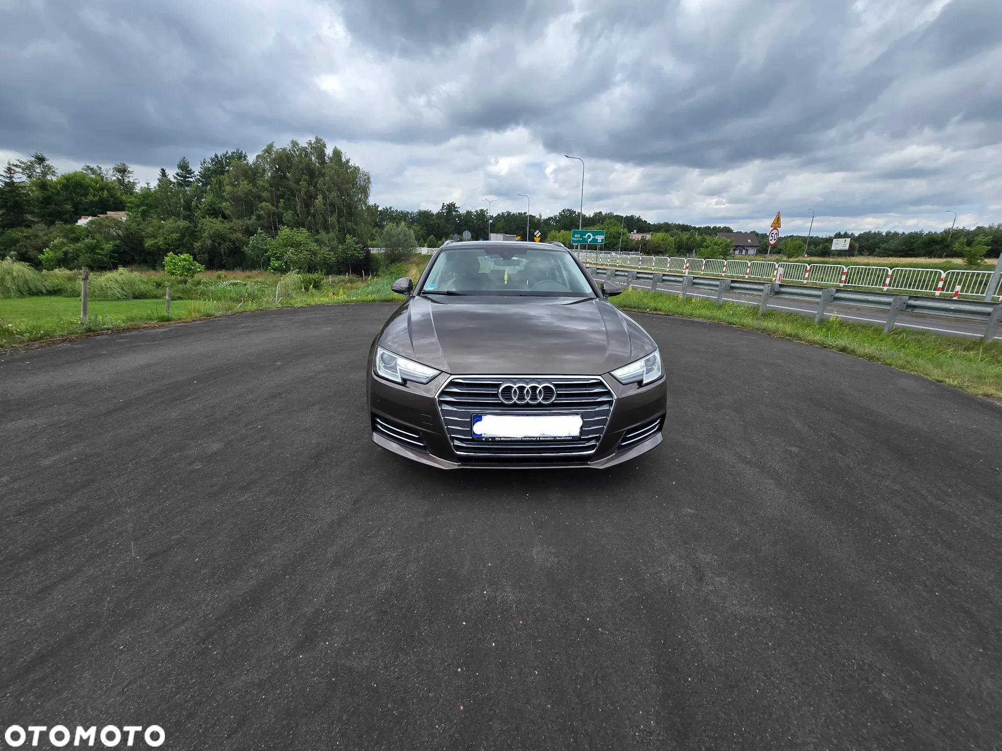 Audi A4 2.0 TDI S tronic - 9
