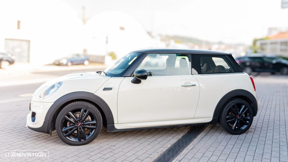 MINI 3 Portas One D - 7