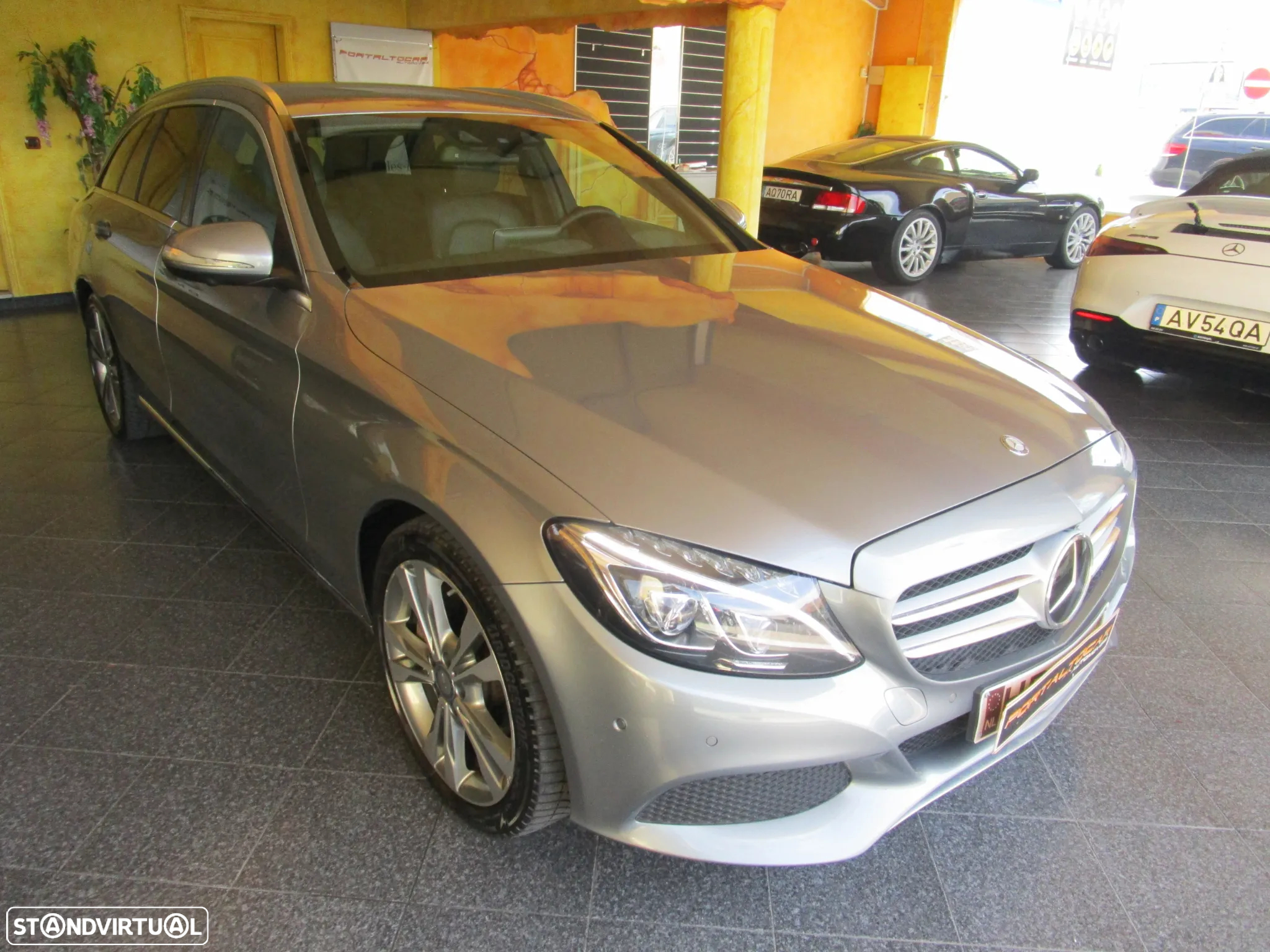 Mercedes-Benz C 350 e - 14