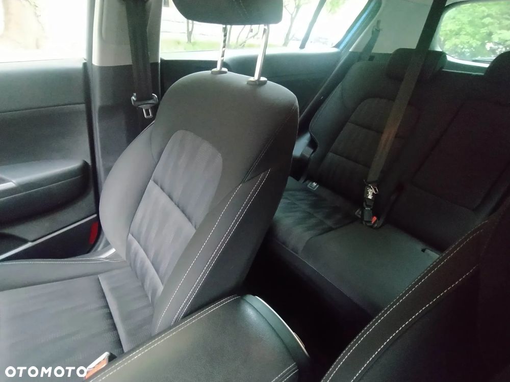 Kia Sportage 1.6 T-GDI M 2WD DCT - 15