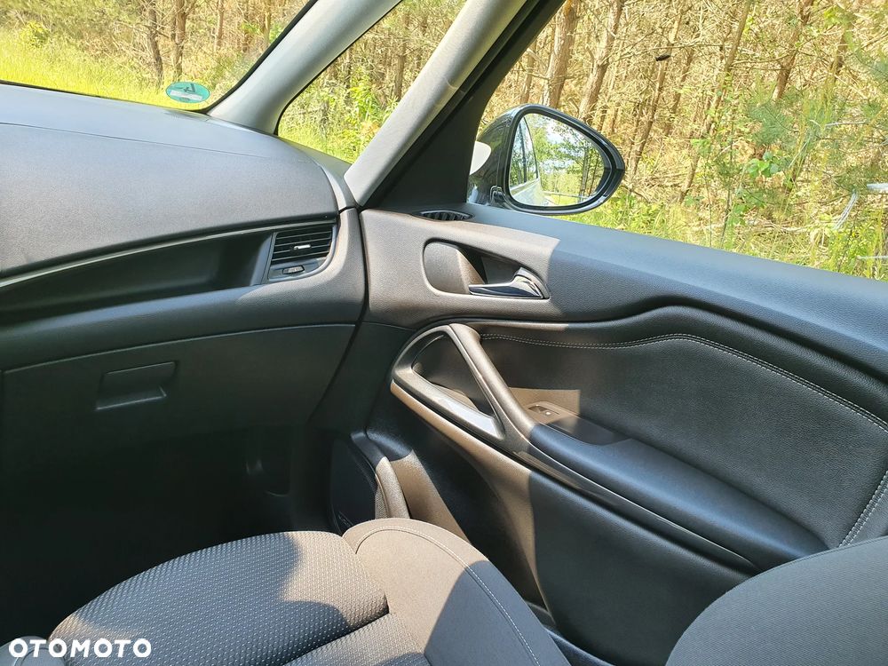 Opel Zafira Tourer 1.4 Turbo Edition - 17