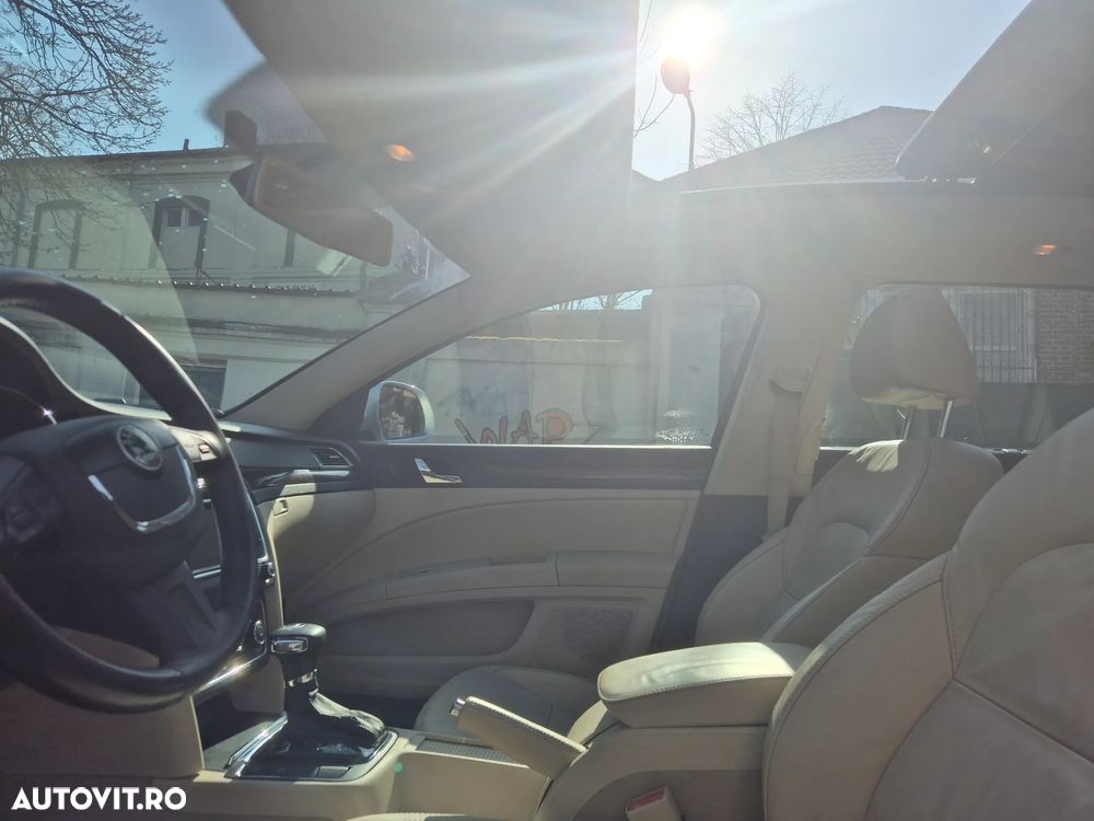 Skoda Superb 2.0 TSI Elegance DSG - 13