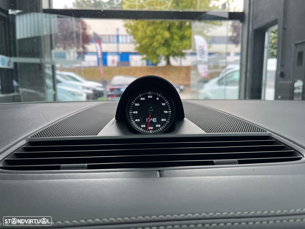 Porsche Panamera 4 S - 13