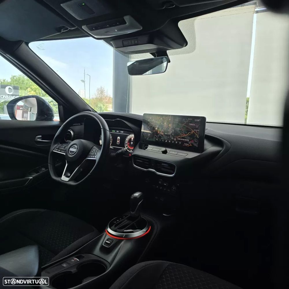 Nissan Juke 1.0 DIG-T N-Connecta NAV. DCT - 32