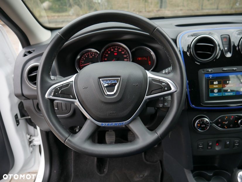 Dacia Sandero Stepway - 16