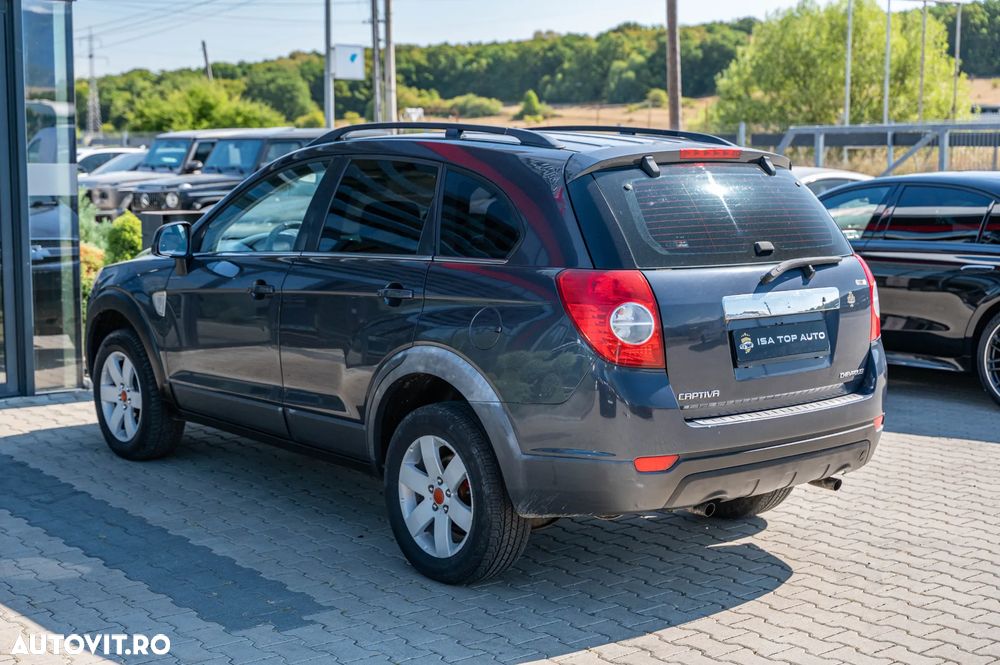 Chevrolet Captiva 2.0D LS - 11
