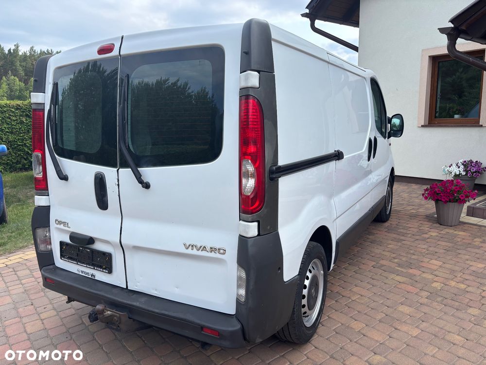 Opel Vivaro - 25