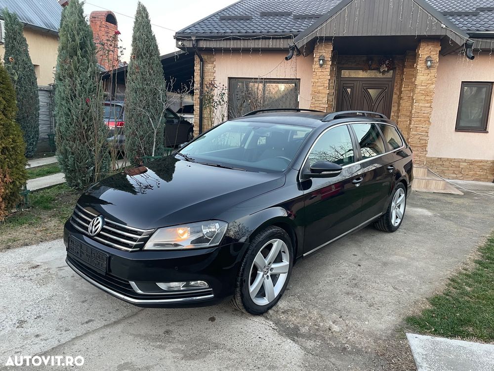 Volkswagen Passat - 1
