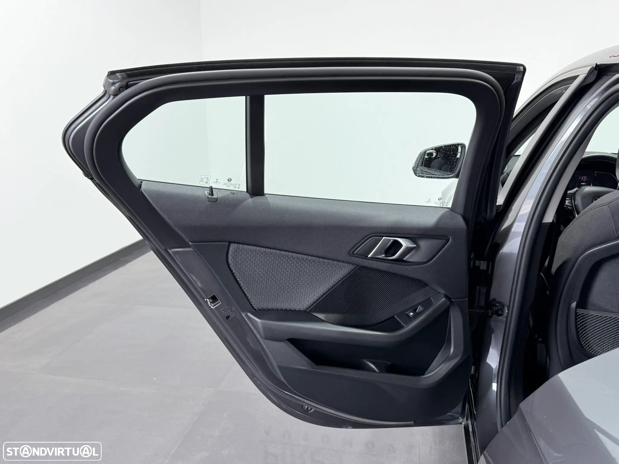 BMW 116 d EDynamics Advantage - 39