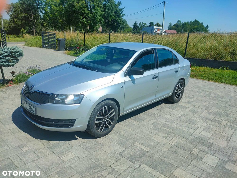 Skoda RAPID - 7