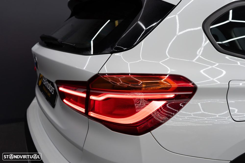 BMW X1 18 d sDrive Line Sport - 52