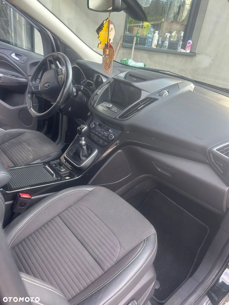 Ford Kuga 1.5 EcoBoost FWD Titanium ASS MMT6 - 5