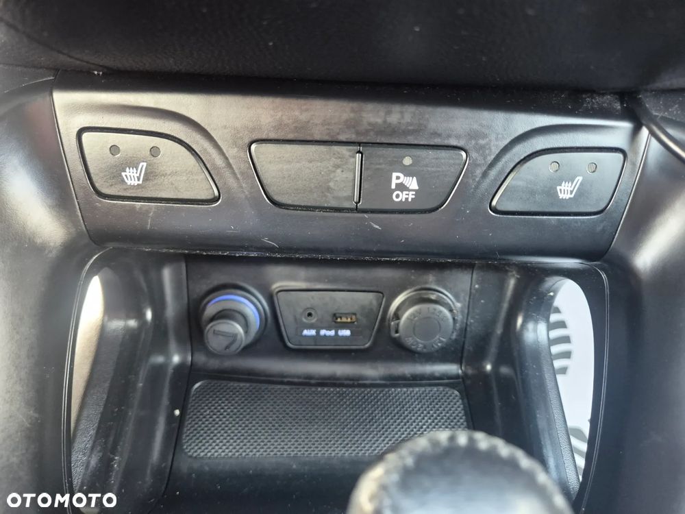 Hyundai ix35 2.0 CRDi 4WD Automatik Trend - 25
