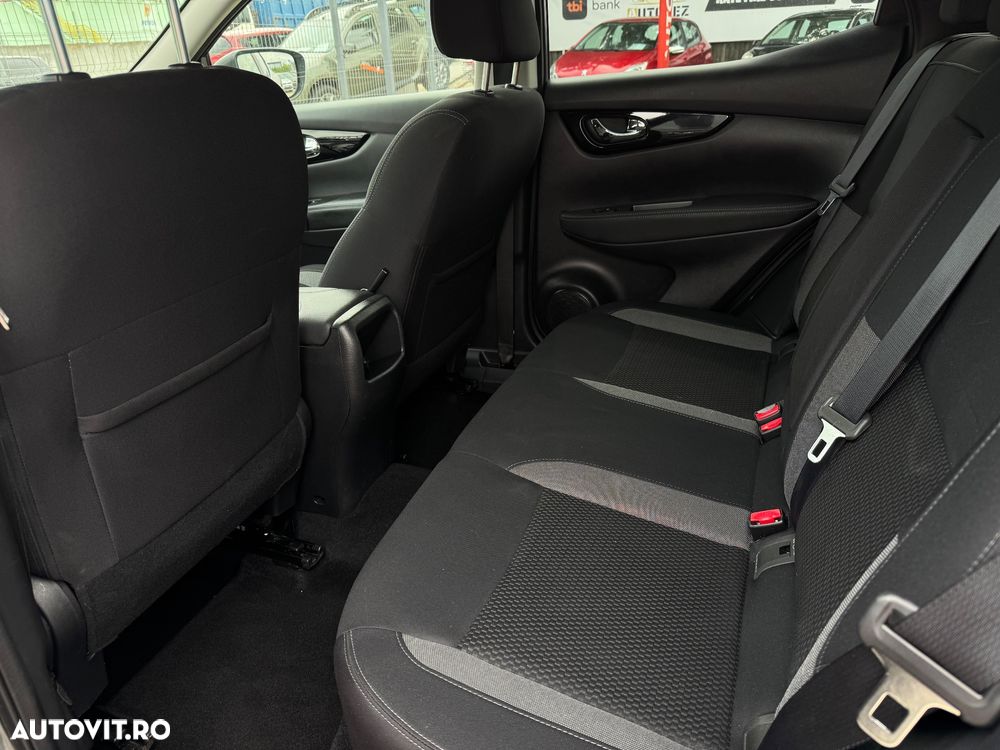 Nissan Qashqai 1.5 DCI DCT TEKNA+ - 12