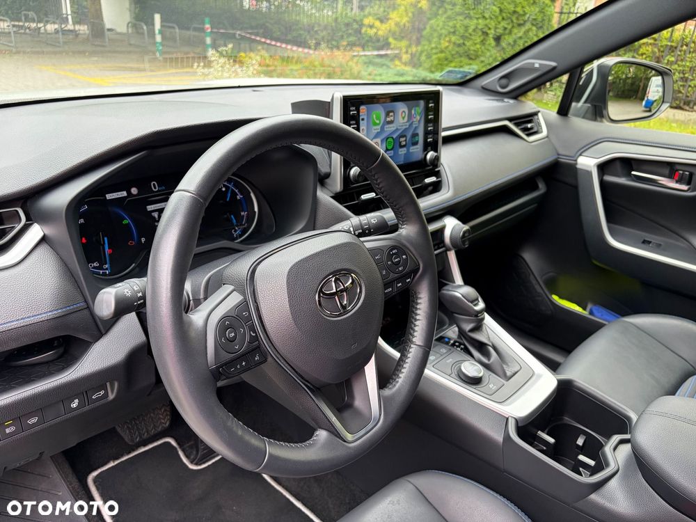 Toyota RAV4 - 21