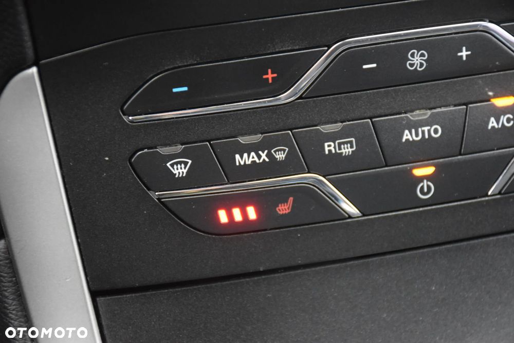 Ford Galaxy 2.0 TDCi Titanium - 12