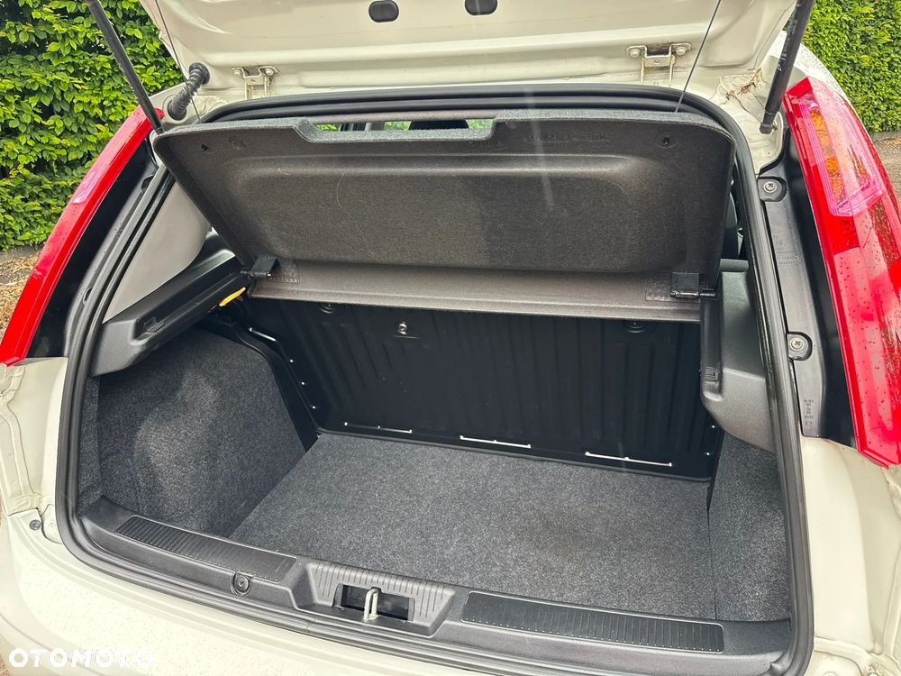 Fiat Punto 1.2 Easy Euro6 - 14