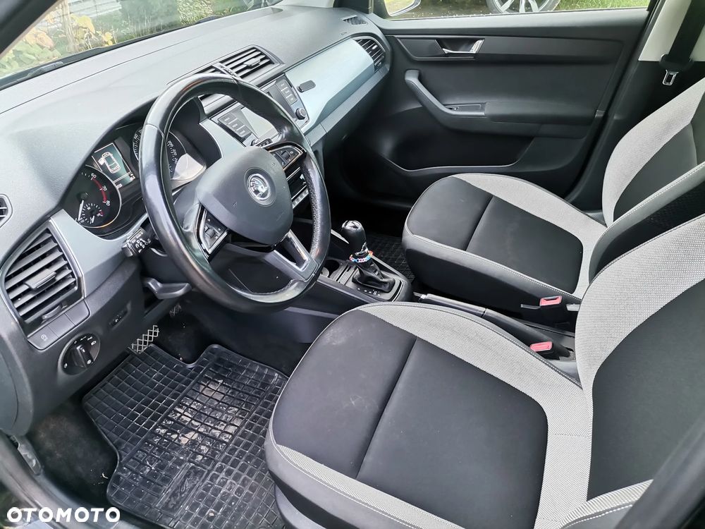 Skoda Fabia 1.2 TSI DSG Ambition - 8