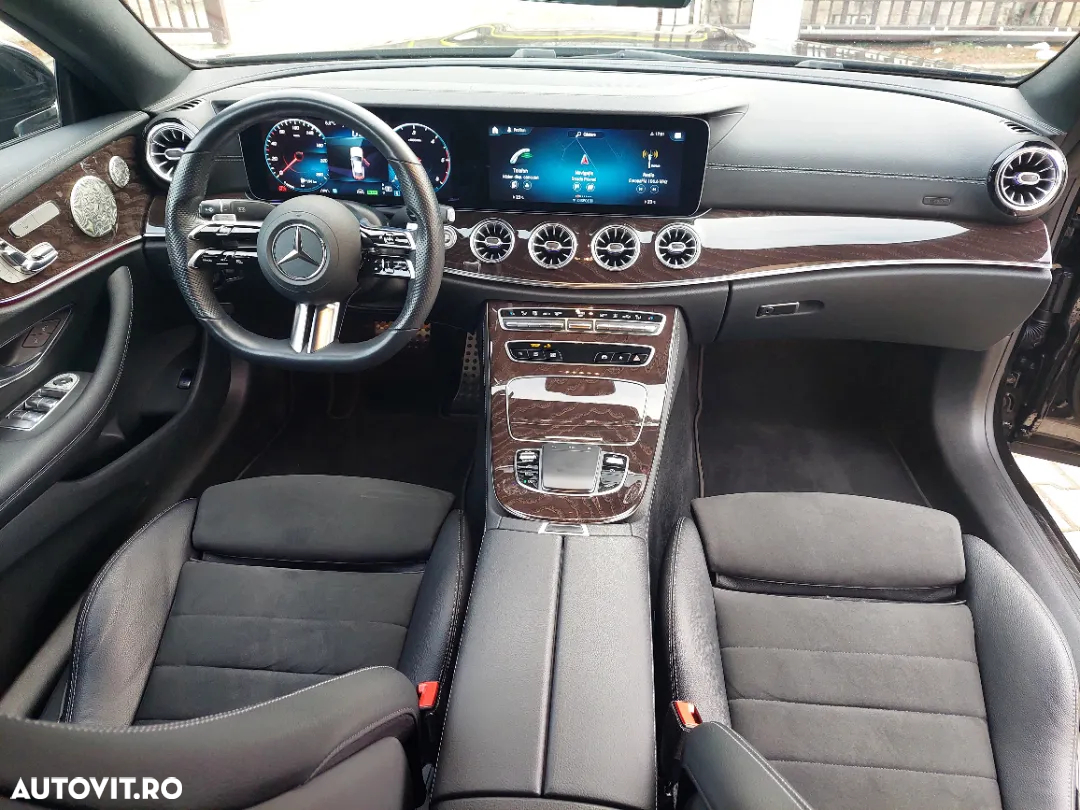 Mercedes-Benz E - 11