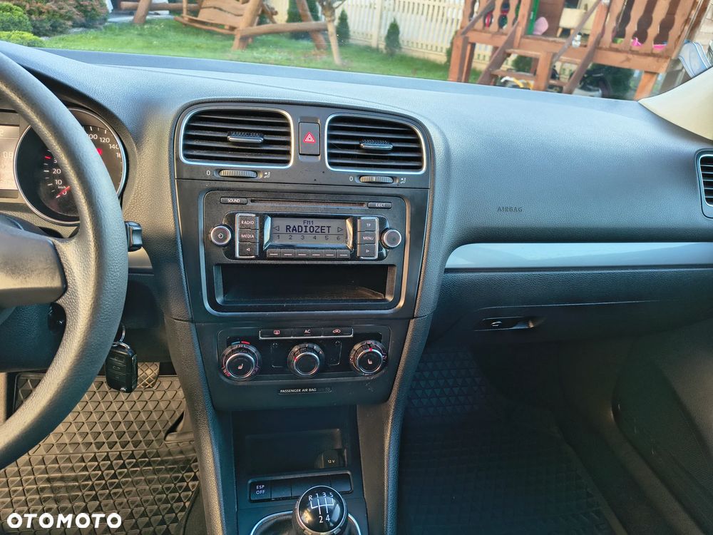 Volkswagen Golf 1.6 Trendline - 16