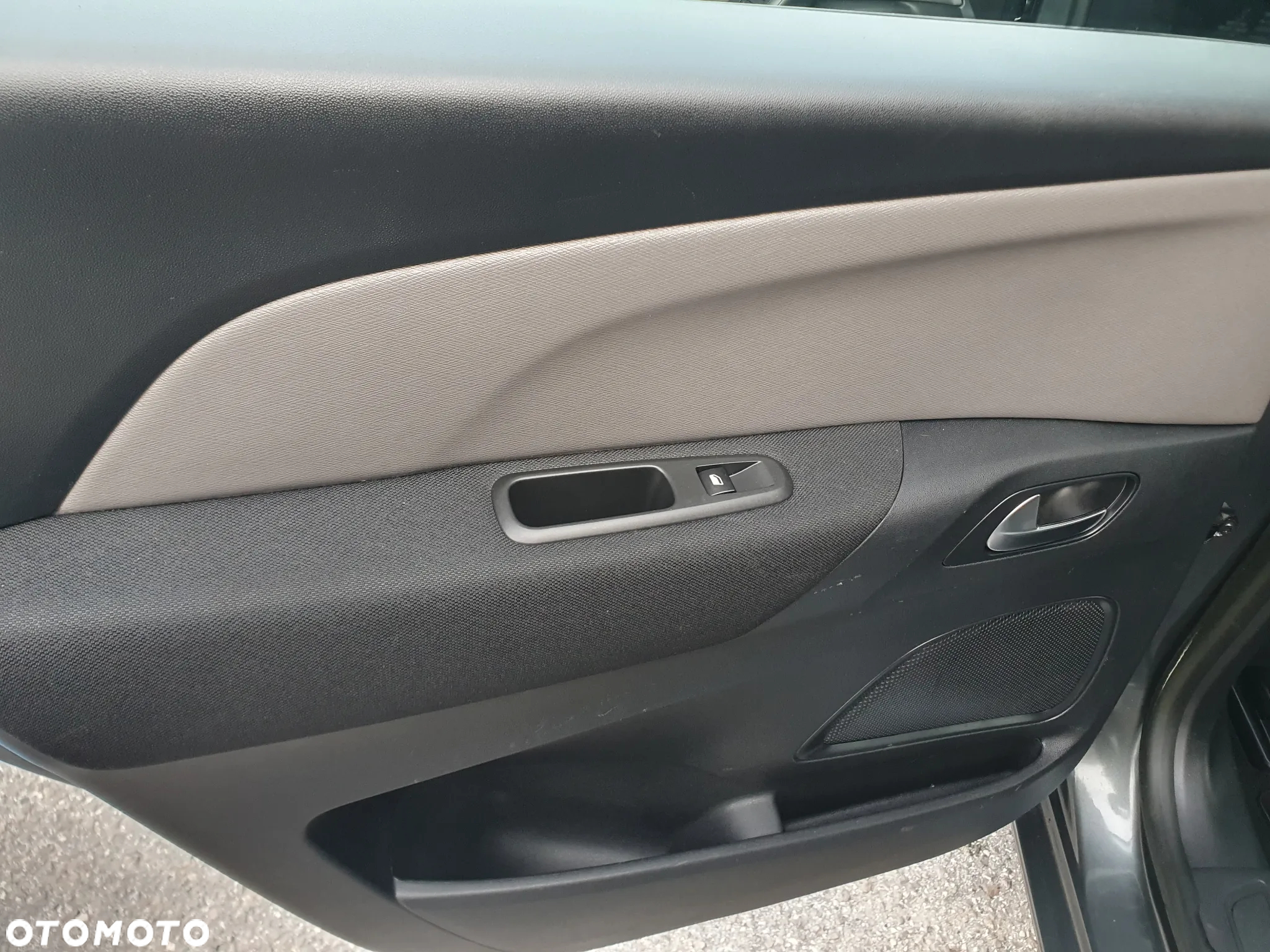 Citroën C4 Picasso 1.6 e-HDi Exclusive - 20