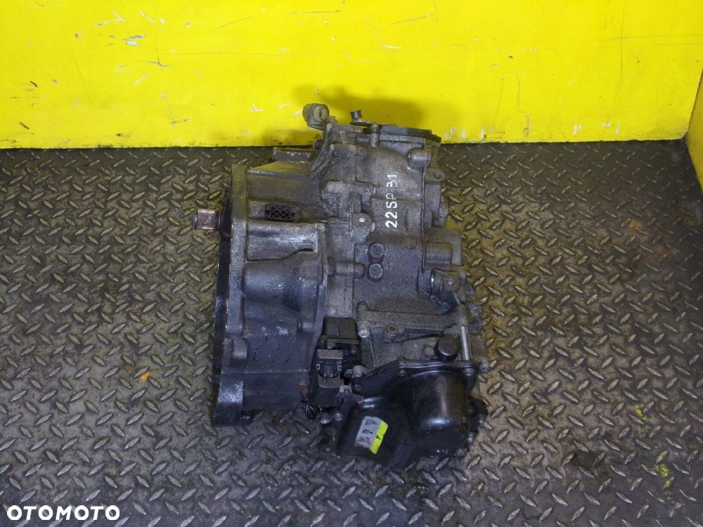 SKODA RAPID 1.4 TDI 17r 90KM skrzynia biegow AUTOMAT RFB - 1