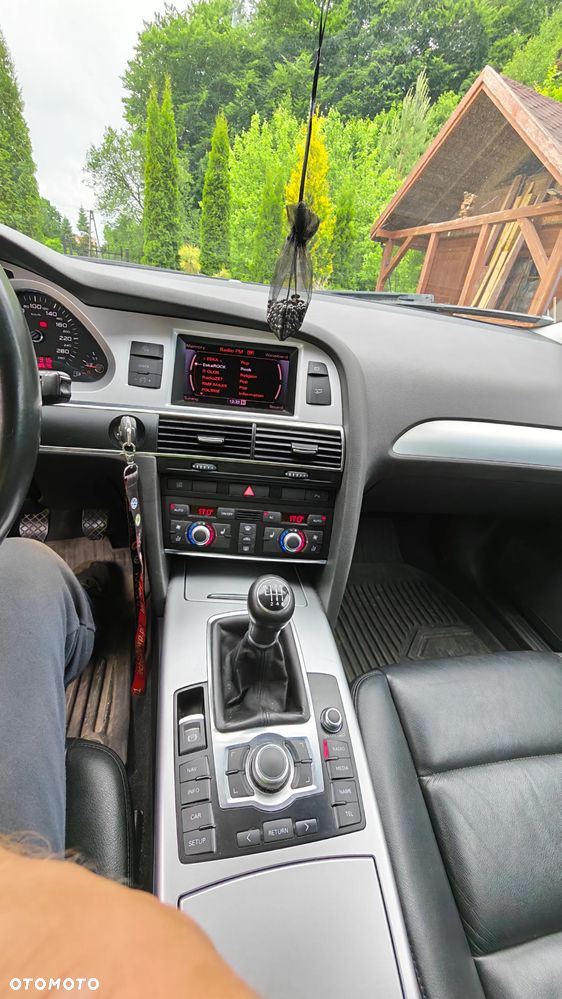 Audi A6 Avant 2.0 TDI - 9