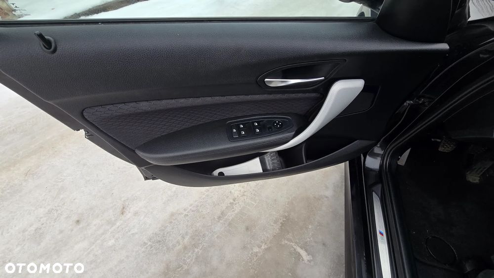 BMW Seria 1 118i M Sport - 21