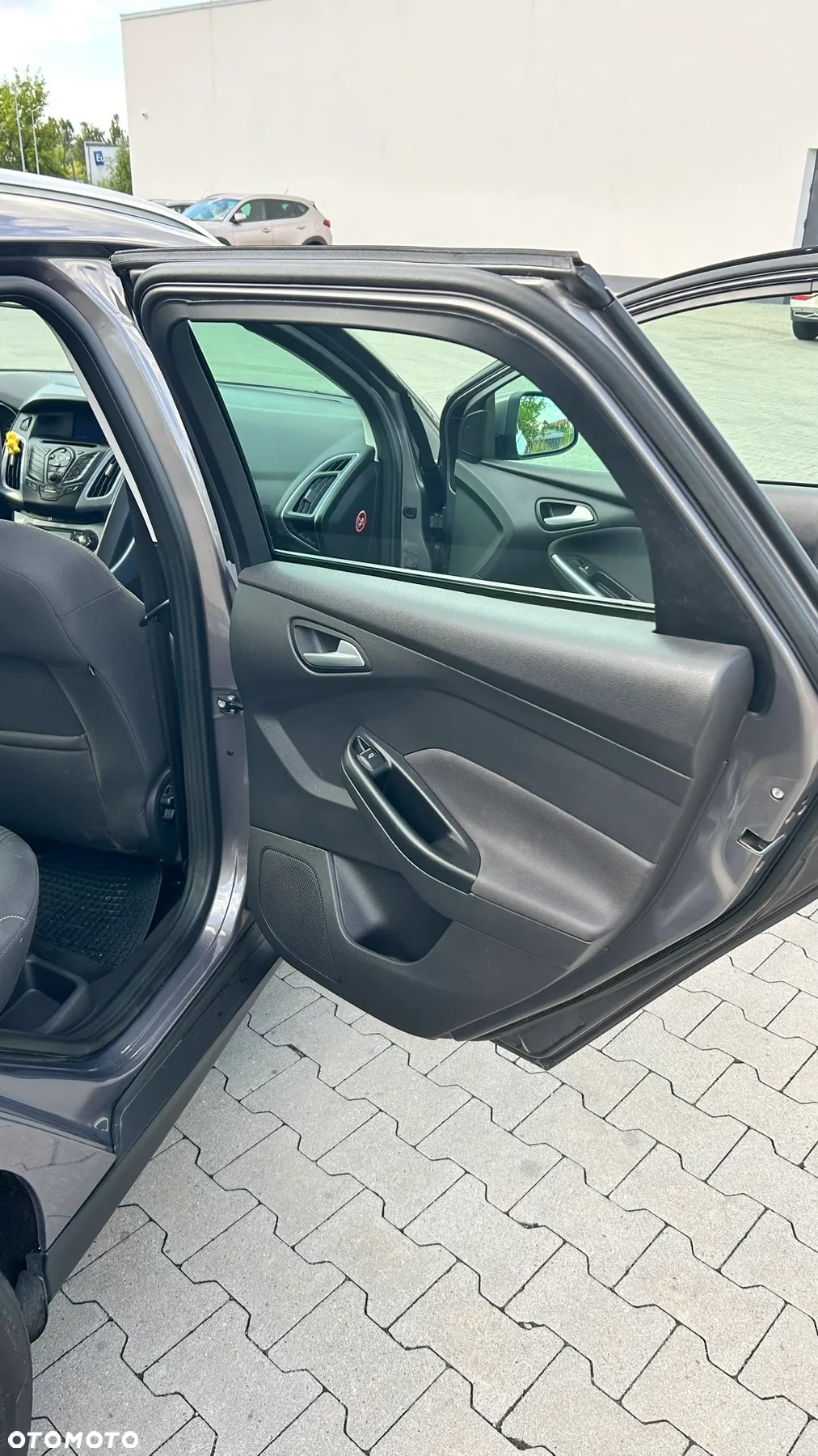 Ford Focus 1.6 TDCi DPF Titanium - 10