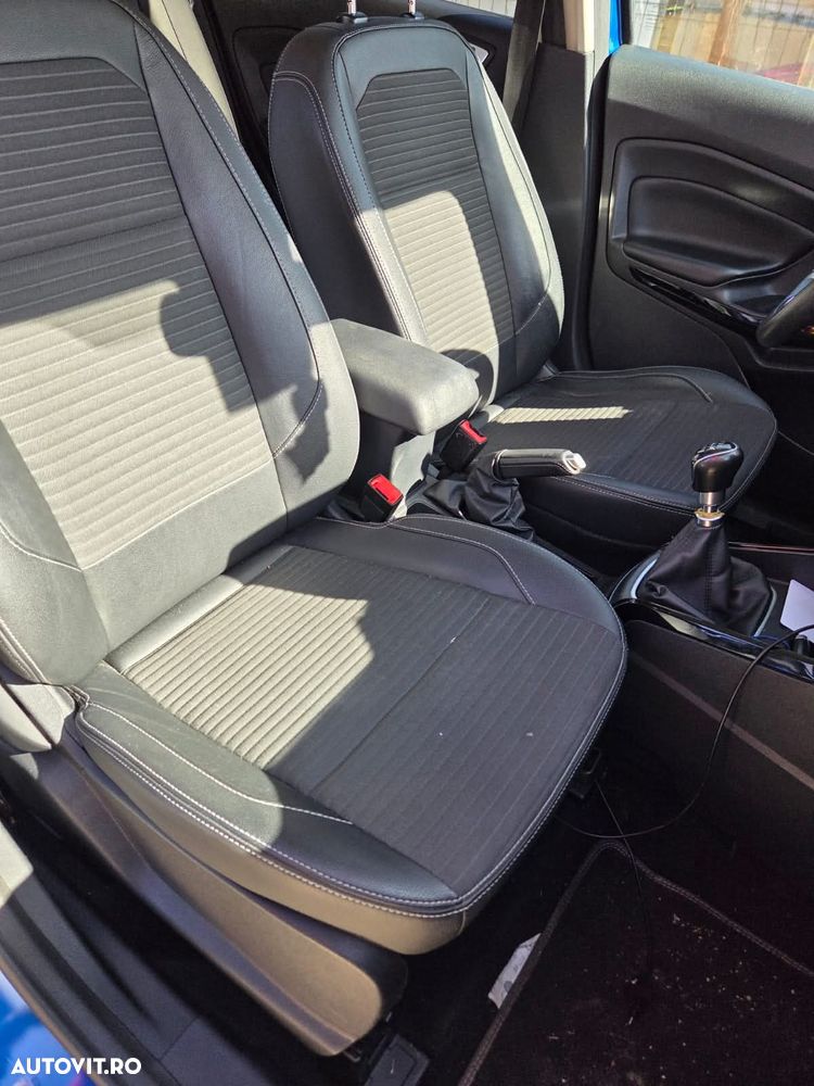 Ford EcoSport 1.0 EcoBoost Titanium - 6