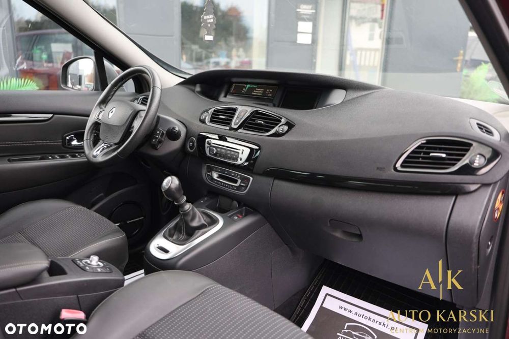 Renault Scenic - 30