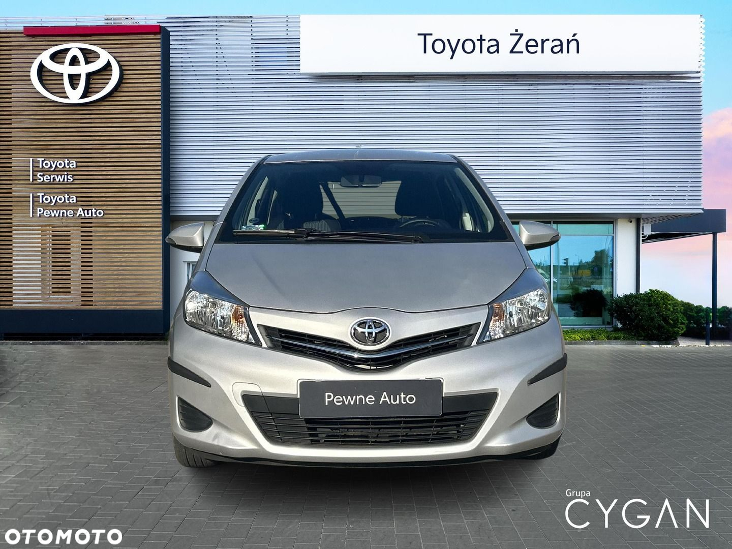 Toyota Yaris - 2