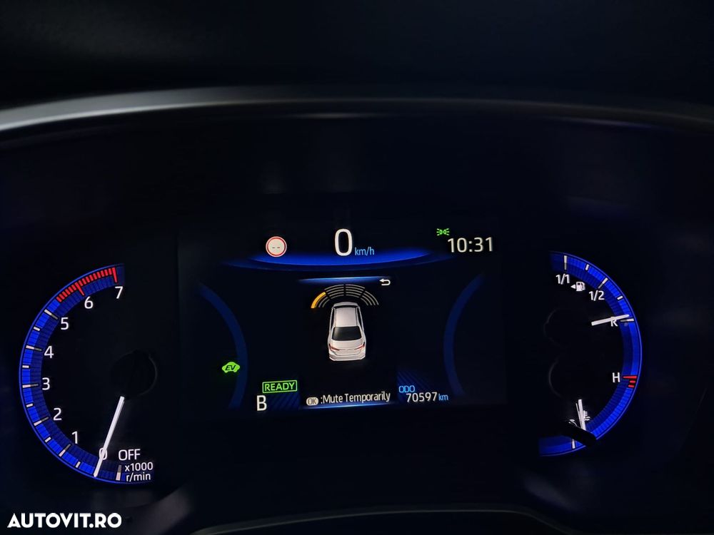 TOYOTA Corolla 2022 — imagine 17