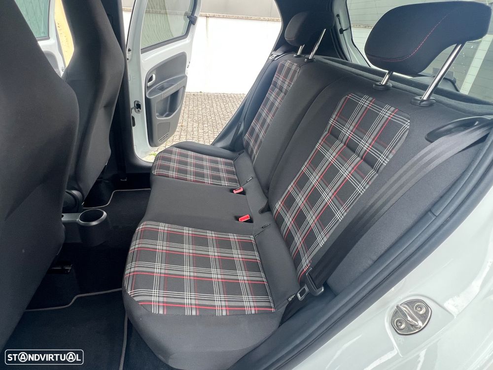 VW Up! GTI - 20