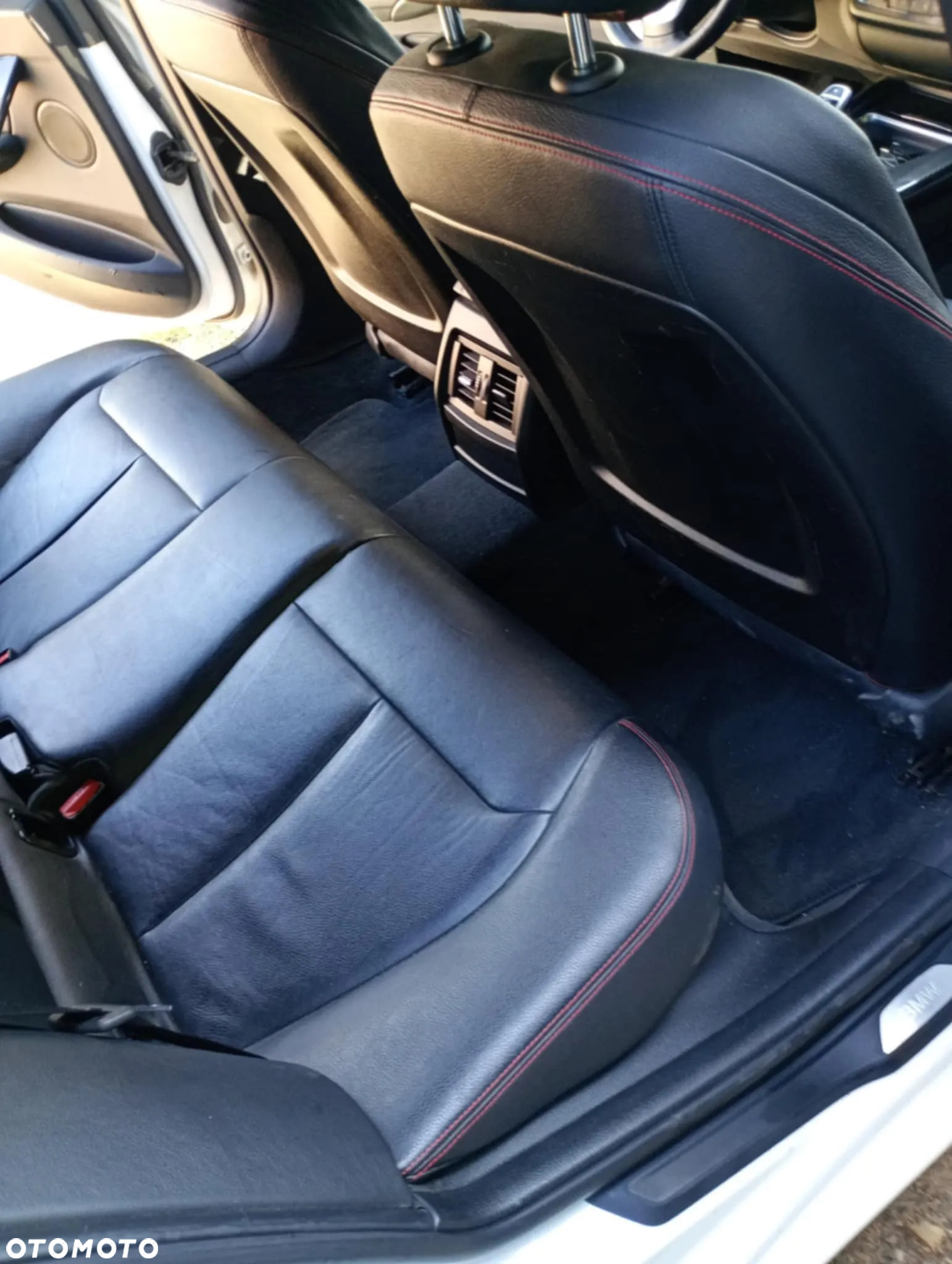 BMW Seria 3 - 12