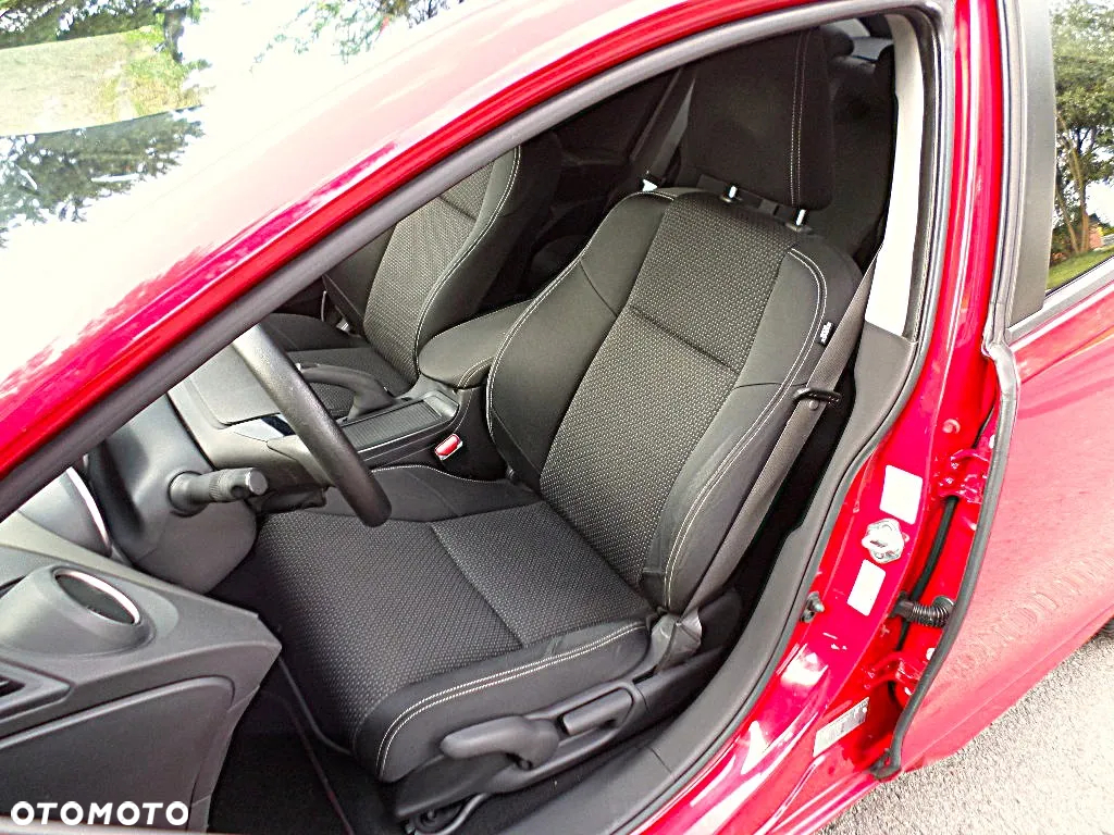 Honda Civic 1.4 i-VTEC Elegance - 17