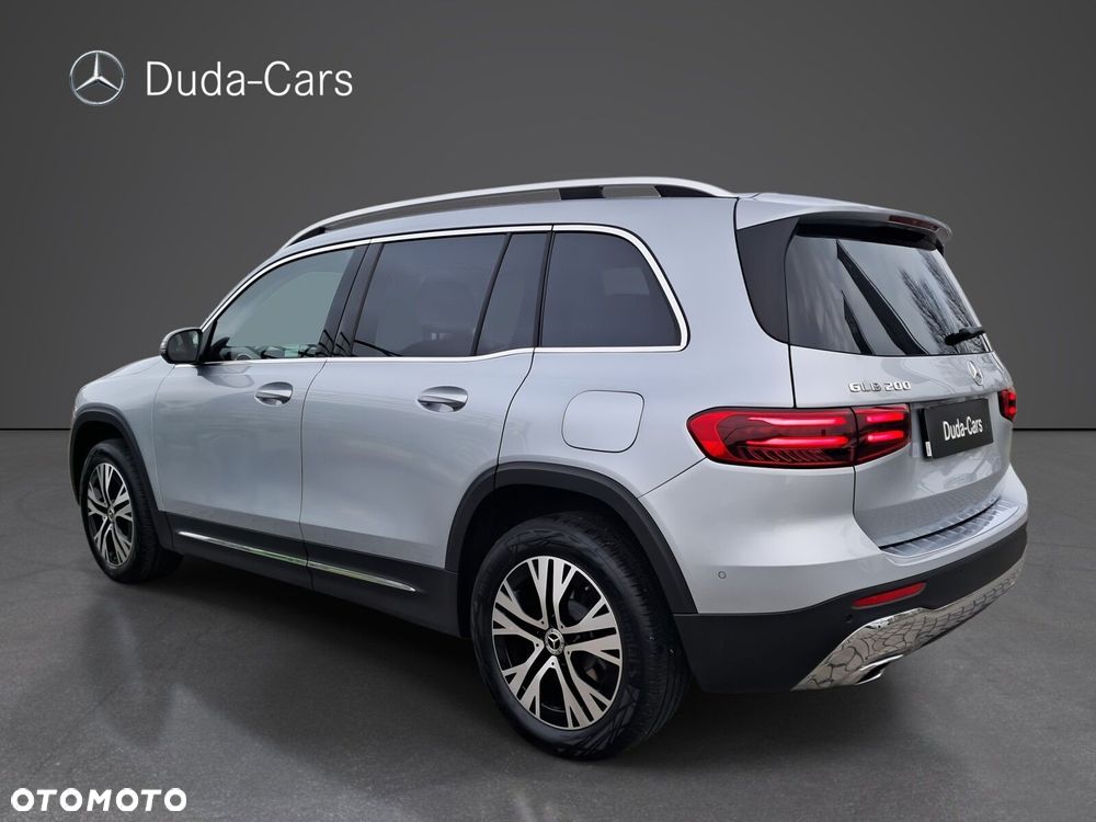 Mercedes-Benz GLB - 3
