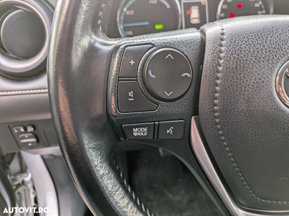 Toyota RAV4 2.5 VVT-i 4x4 Luxury - 11