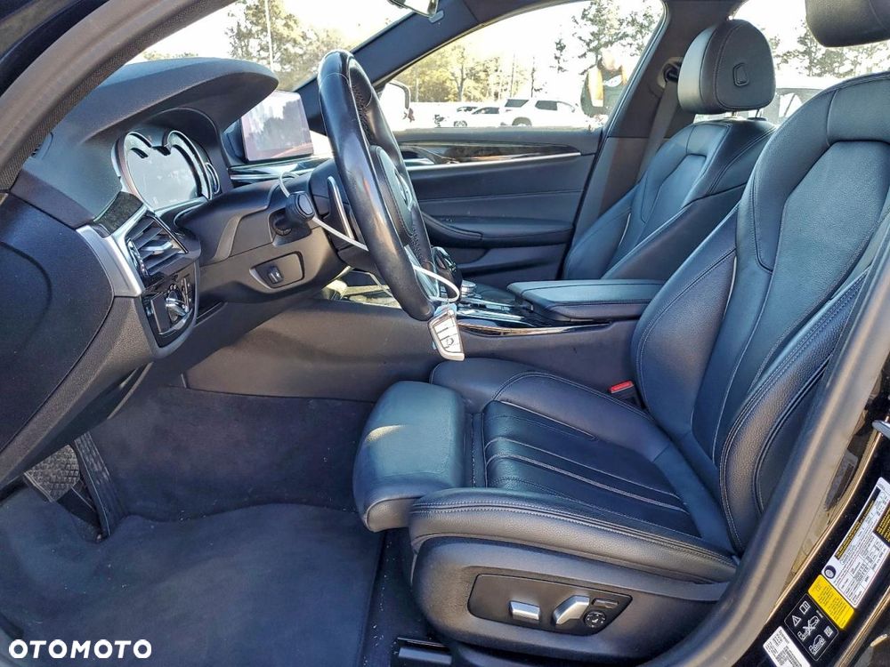 BMW Seria 5 540i xDrive Sport Line - 6
