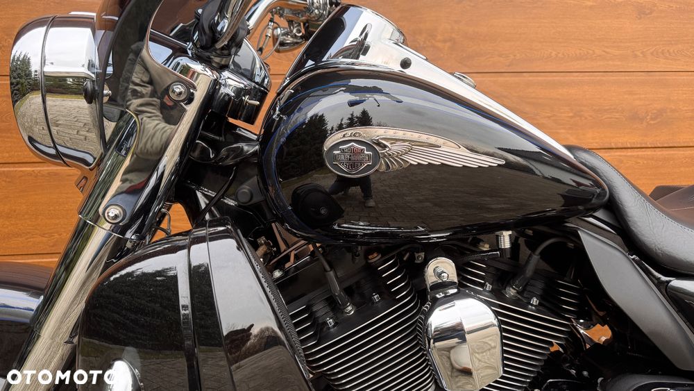Harley-Davidson Touring Road King - 9
