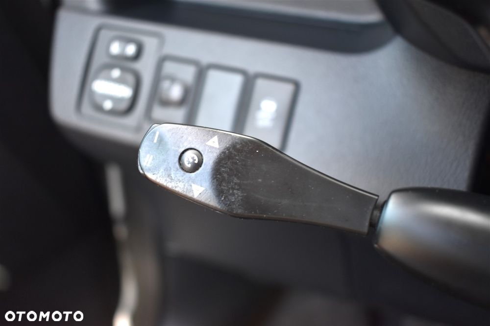 Toyota Verso S 1.33 VVT-i Start-Stop Life - 27
