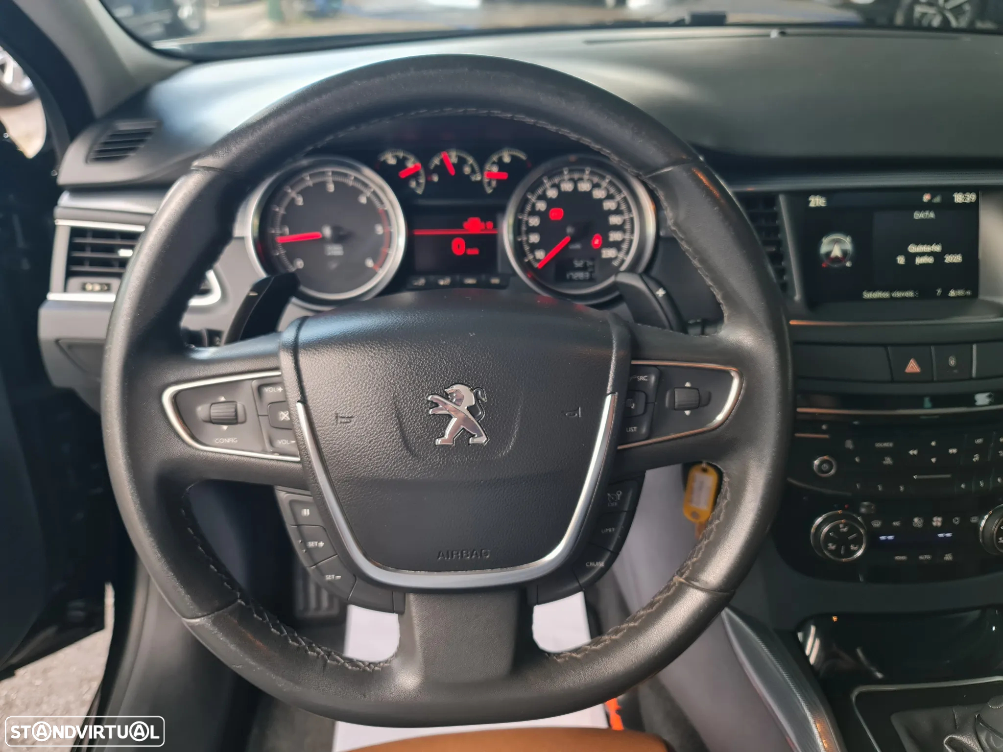 Peugeot 508 SW 1.6 e-HDi Allure 2-Tronic - 23