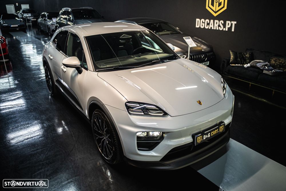 Porsche Macan Electric - 3