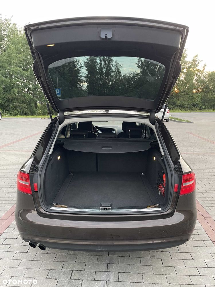 Audi A4 Avant - 8