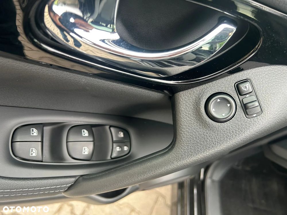 Nissan Qashqai 1.3 DIG-T N-Connecta - 13