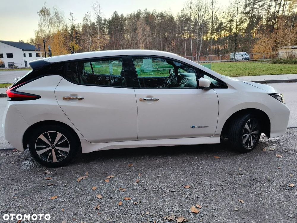 Nissan Leaf 40kWh N-Connecta - 7